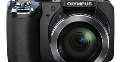 Olympus SP-820UZ